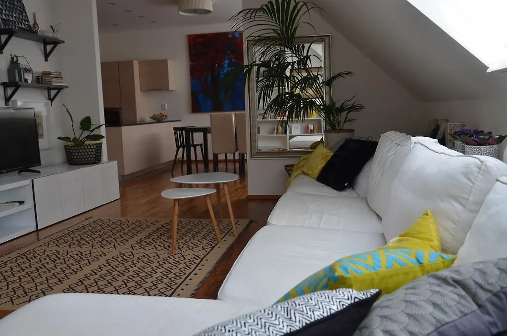 Bohemian Apartment Prag 0*,
